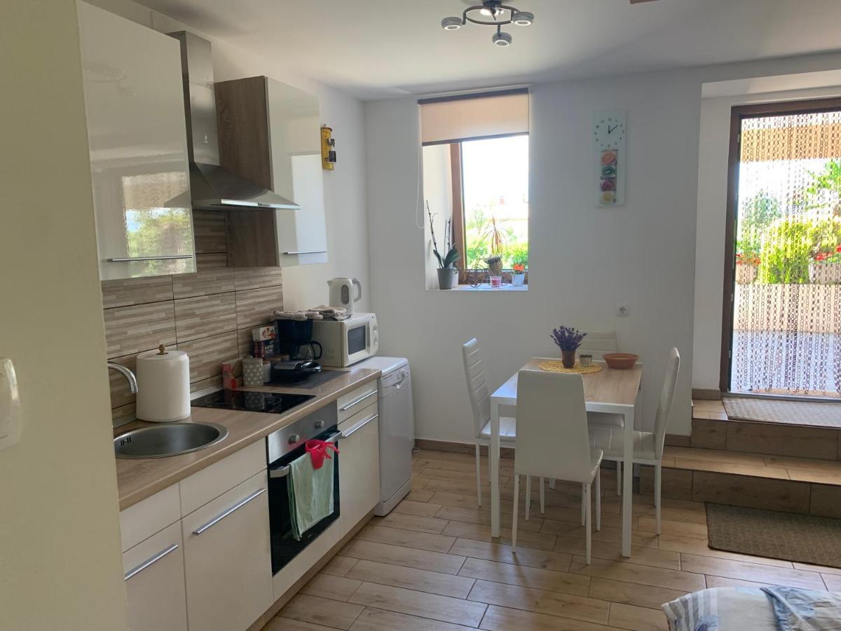 Lovre Apartment Viskovo Luaran gambar