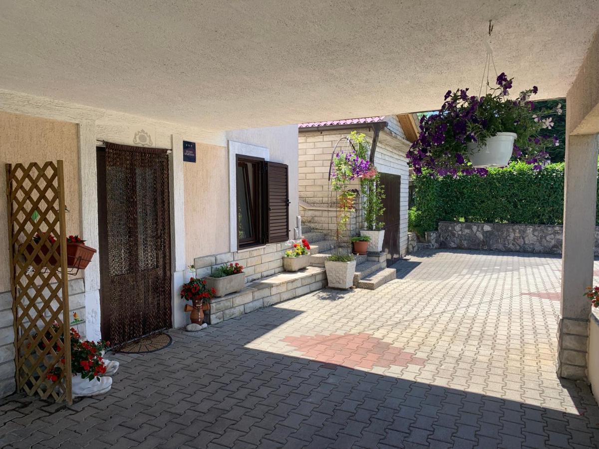 Lovre Apartment Viskovo Luaran gambar