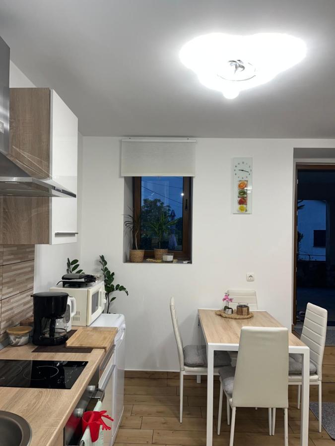 Lovre Apartment Viskovo Luaran gambar